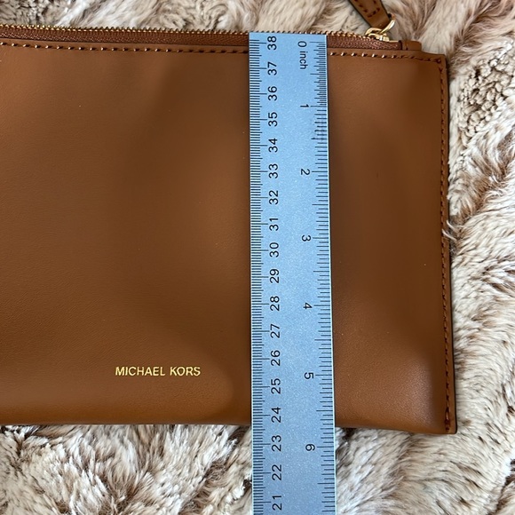 Michael Kors leather tote - Picture 15 of 15